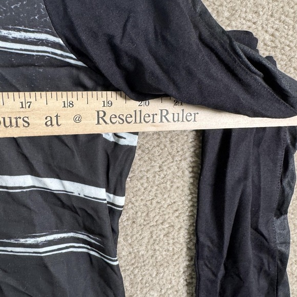 Jane & John Shirt Womens Medium Black Graphic Rhinestone Long Sleeve Top - Picture 5 of 9